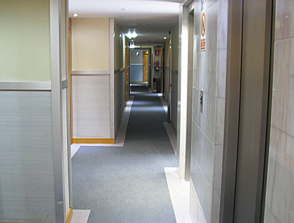 Фото Oca Villa de Avilés Hotel