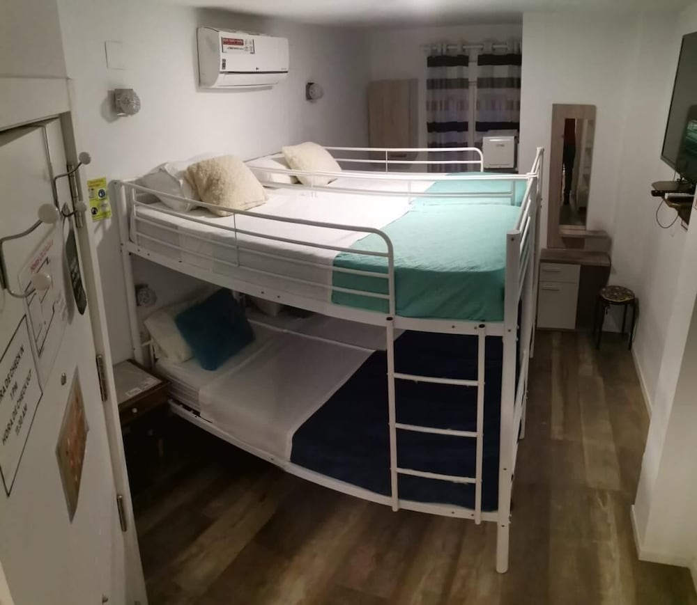 Фото Hostal Olozaga