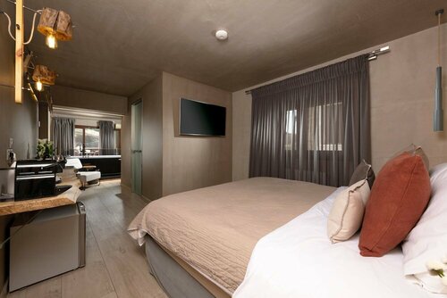 Гостиница Tsikeli Boutique Hotel Meteora - Adults Friendly