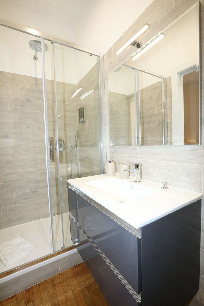 Фото Unique Luxury Apartment and Rooms