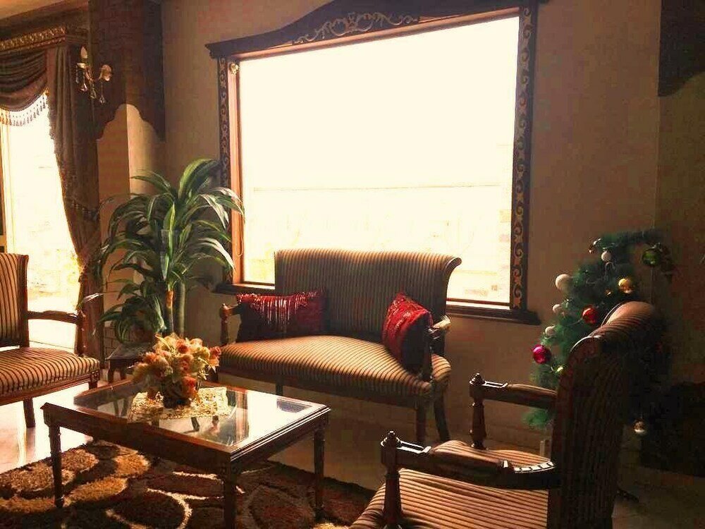 Фото Penthouse Apartment Pyramids view