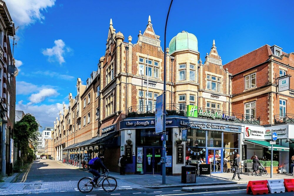 Фото отеля 2