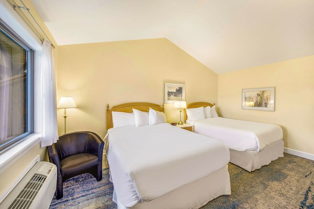 Фото Kootenay Lakeview Resort, Bw Signature Collection