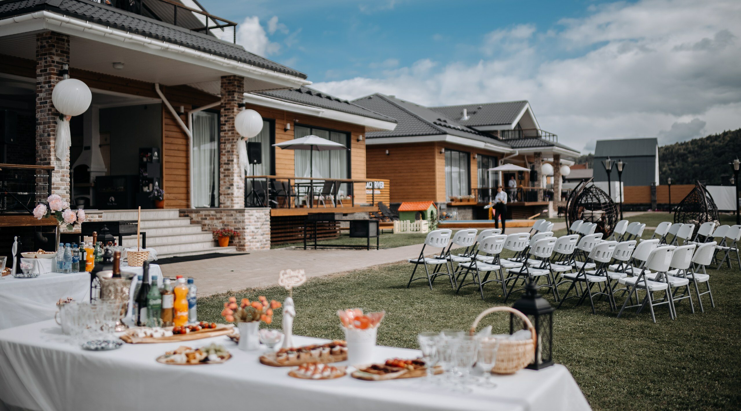 Фото Black River