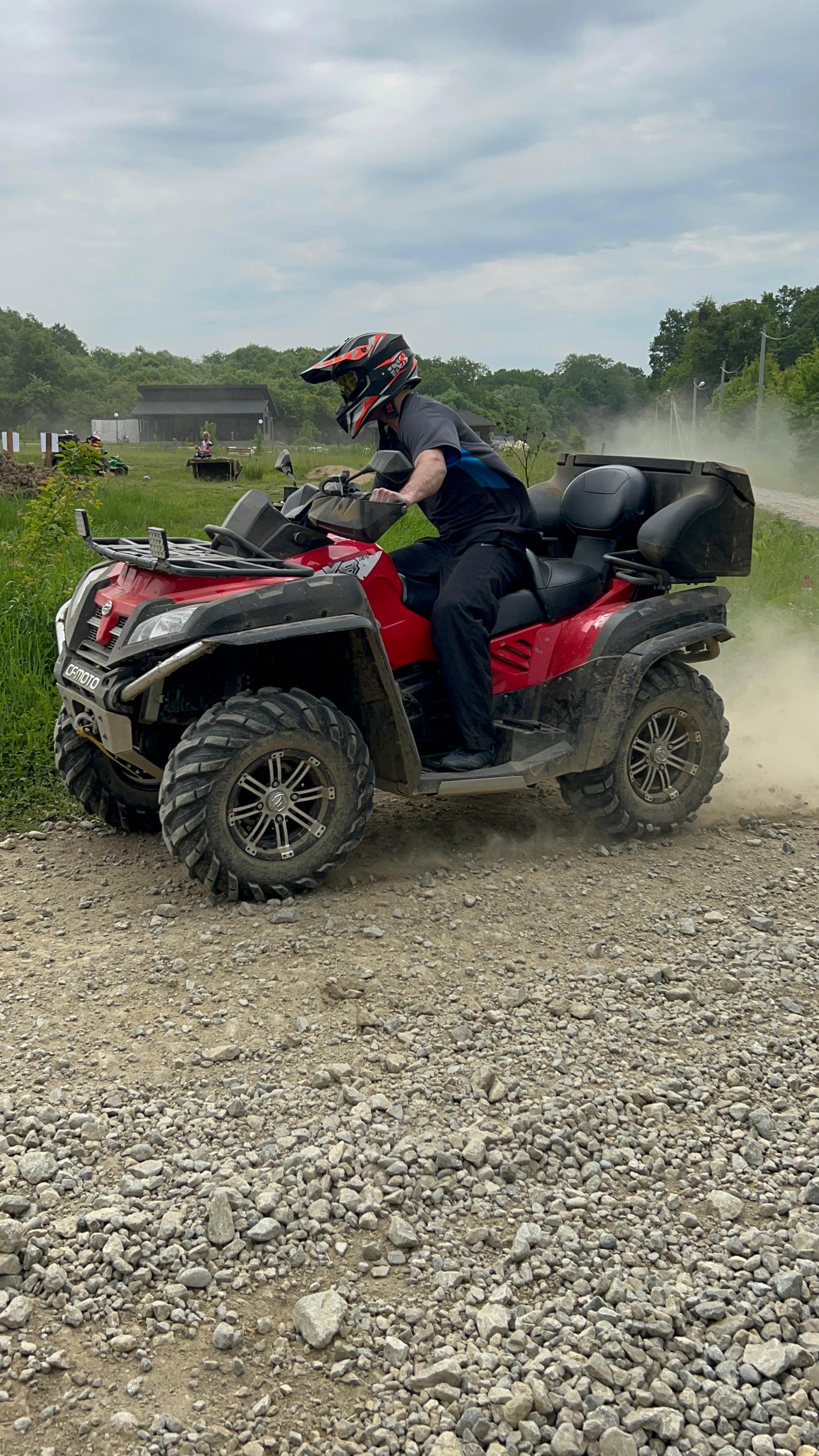 Фото Дубровский