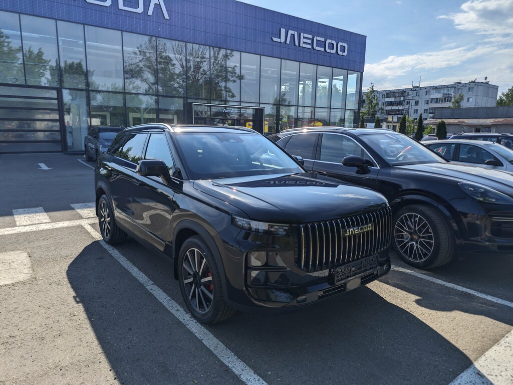 Car dealership Omoda, Pskov, photo