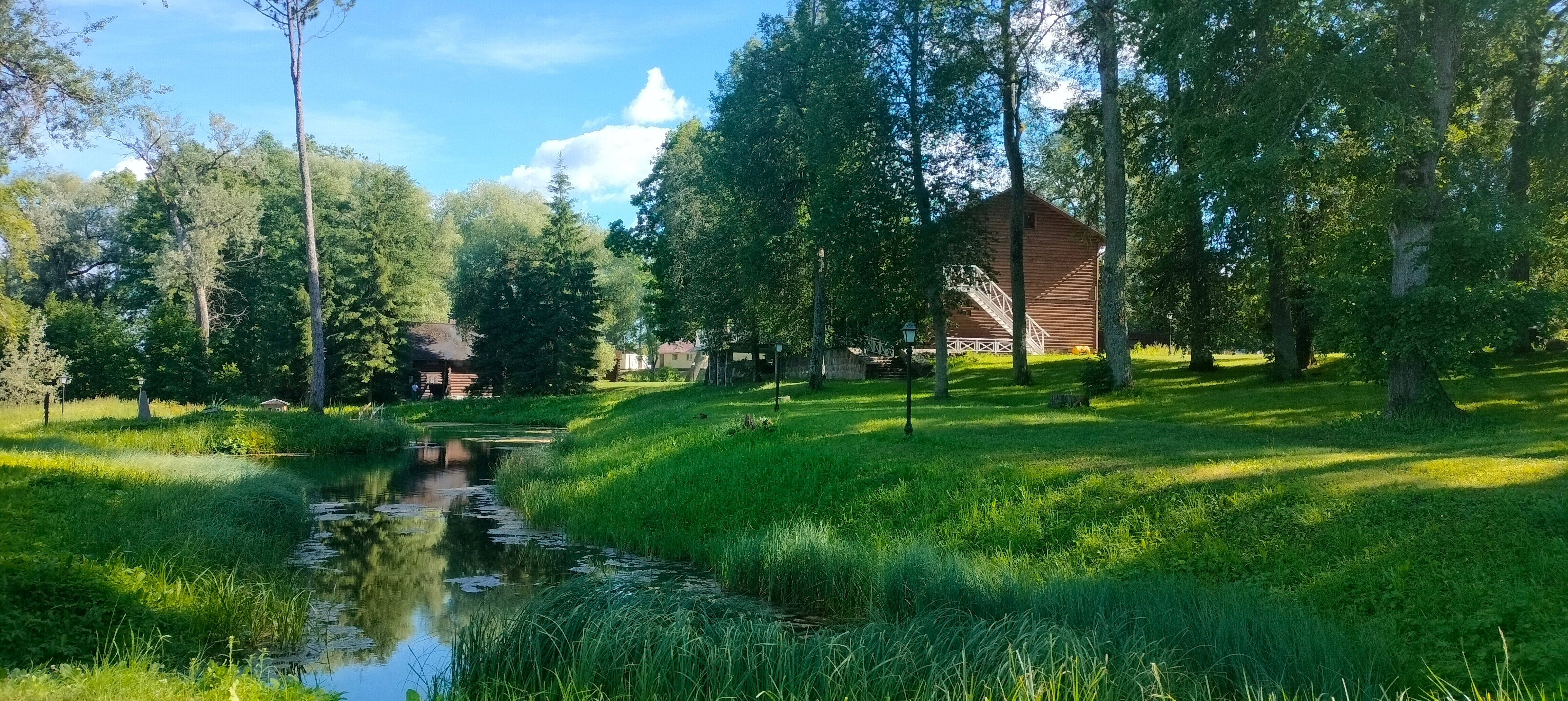 Фото Имение Алтунъ, корпус Барский флигель