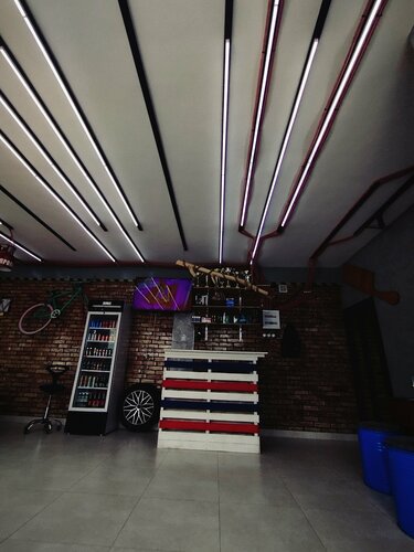 Hairdresser Sultan, Asaka, photo