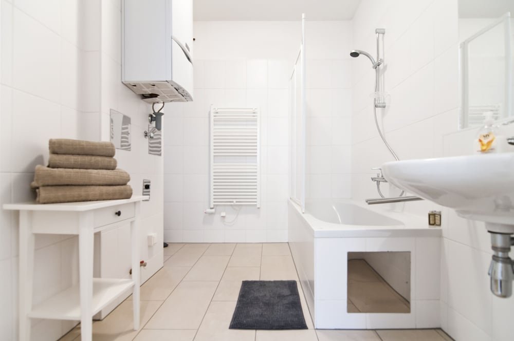 Фото HeyMi Apartments Opernring