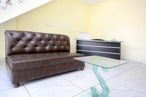 Фото Oyo 22993 Hotel Ozas Grand