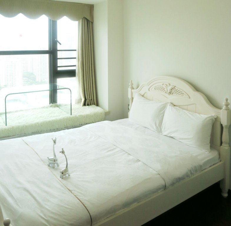 Фото Zhuhai Hualei Apartment