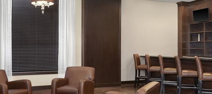 Фото Four Points by Sheraton Edmonton International Airport