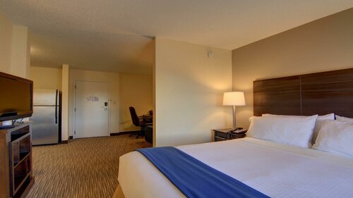 Гостиница Holiday Inn Express & Suites Alpharetta - Windward Parkway, an Ihg Hotel