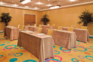 Гостиница Holiday Inn Sarasota Airport, an Ihg Hotel