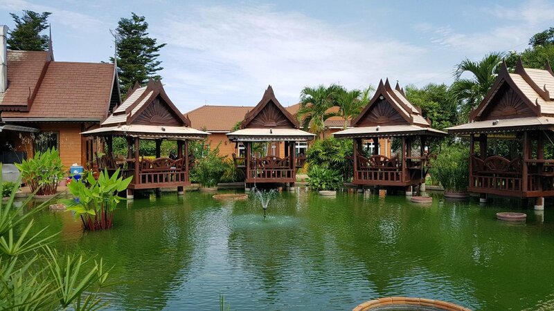 Pongsin Resort and Restaurant