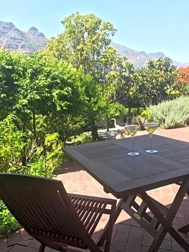 Фото The Salt House