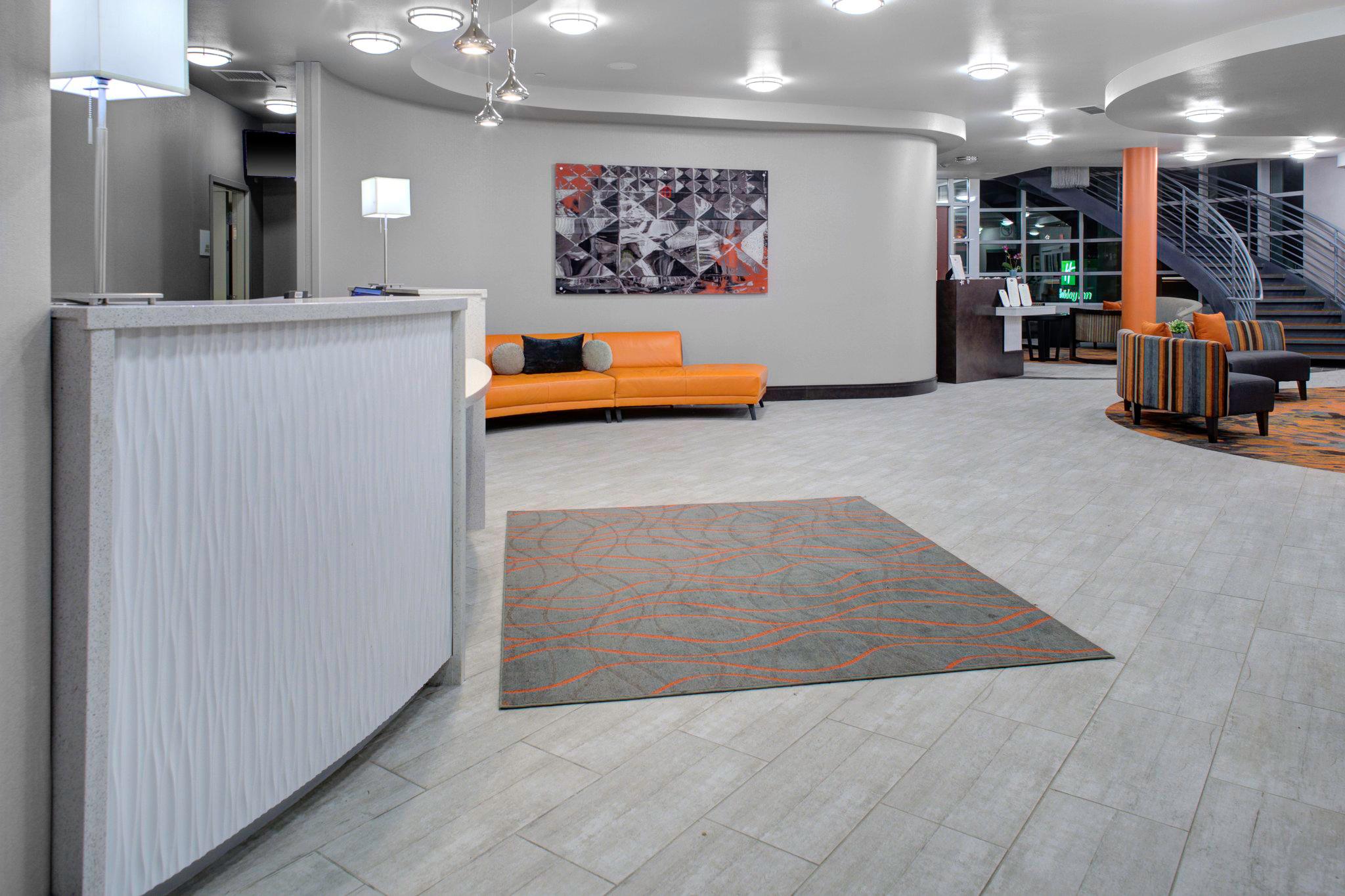 Фото Holiday Inn Windsor Wine Country, an Ihg Hotel