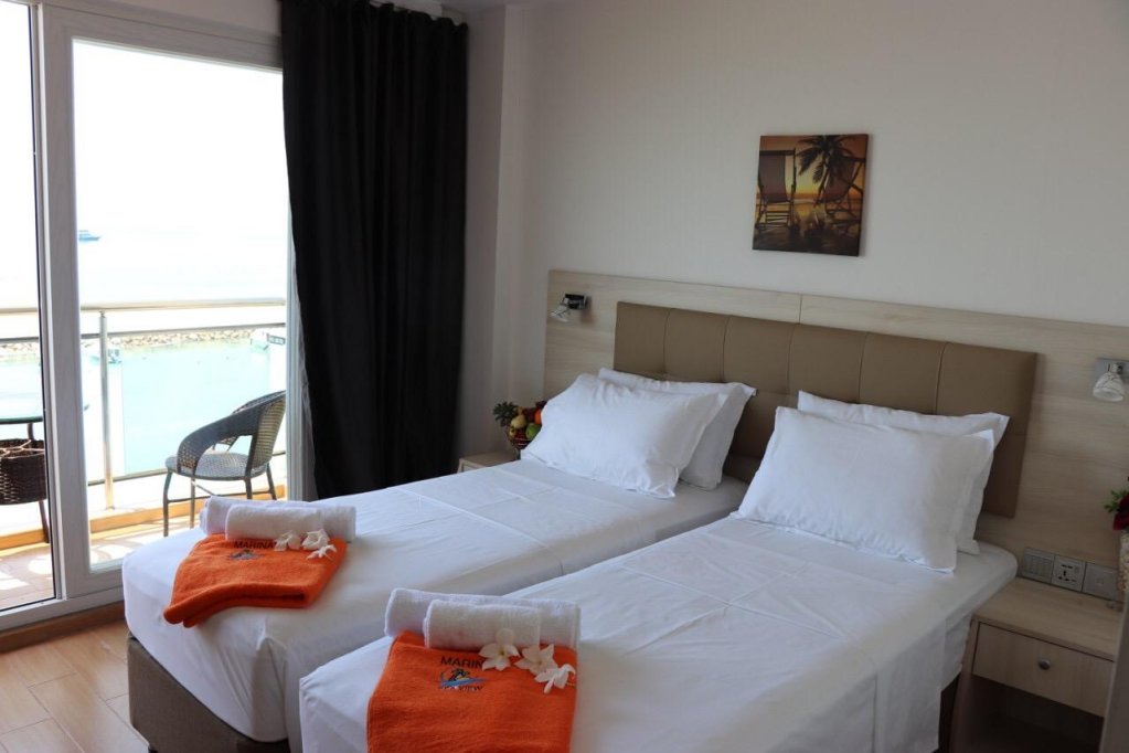 Фото ICom Marina Sea View