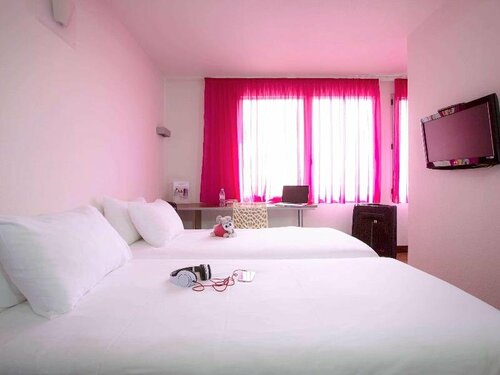 Гостиница Ibis Styles Bethune Bruay