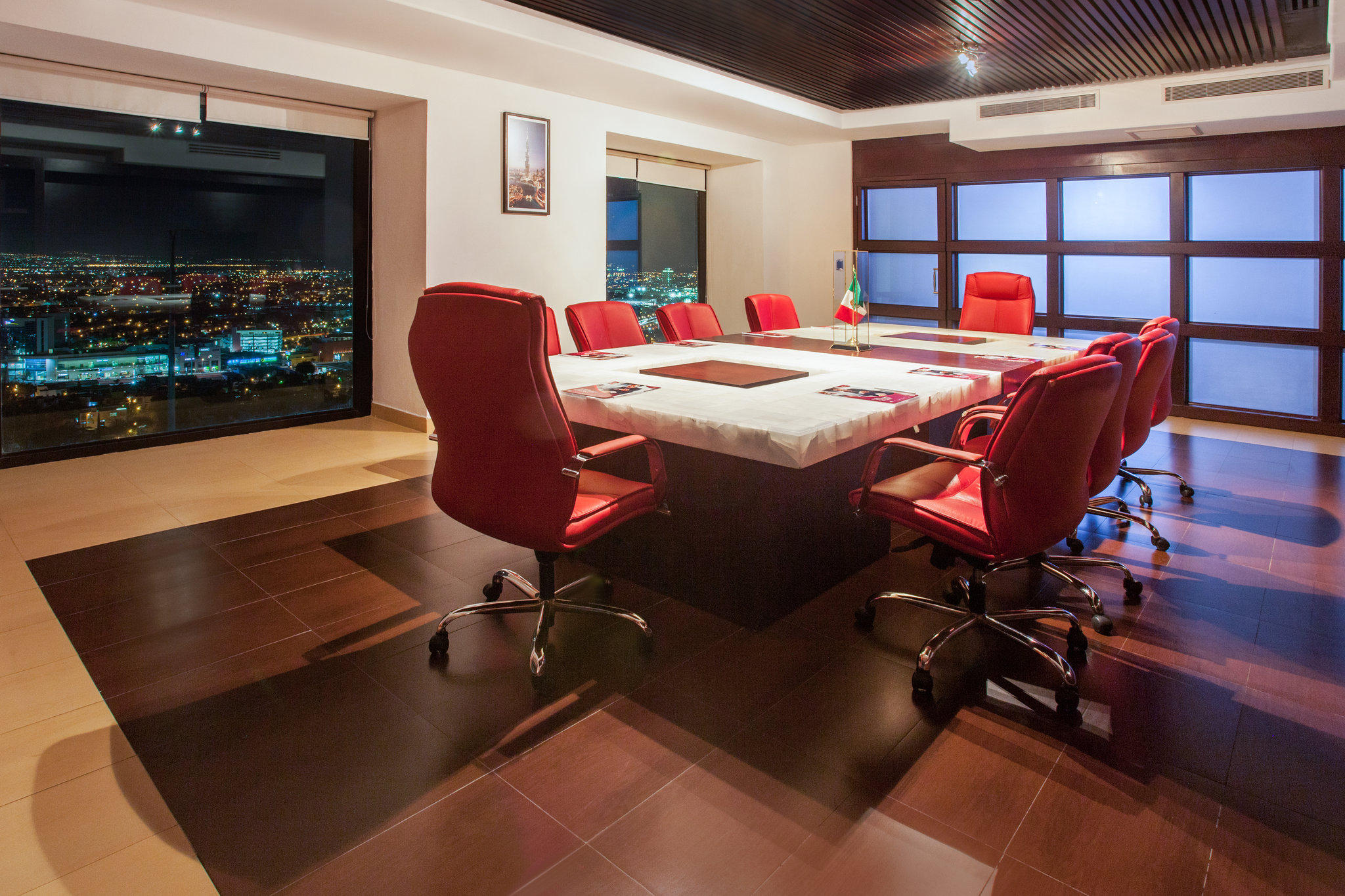 Фото Crowne Plaza Queretaro