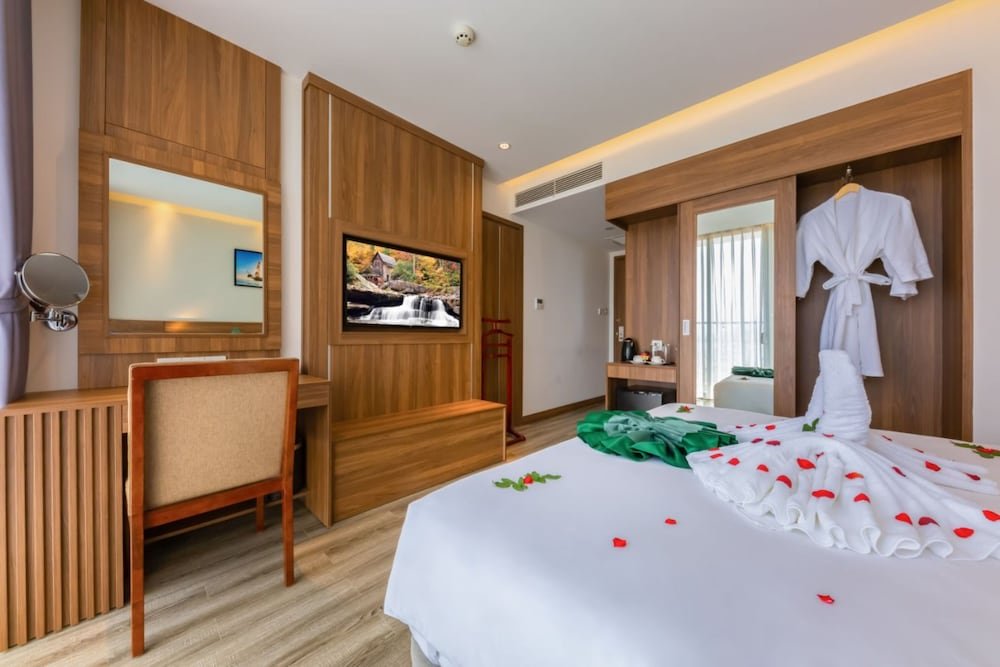 Фото The Sailing Bay Nha Trang