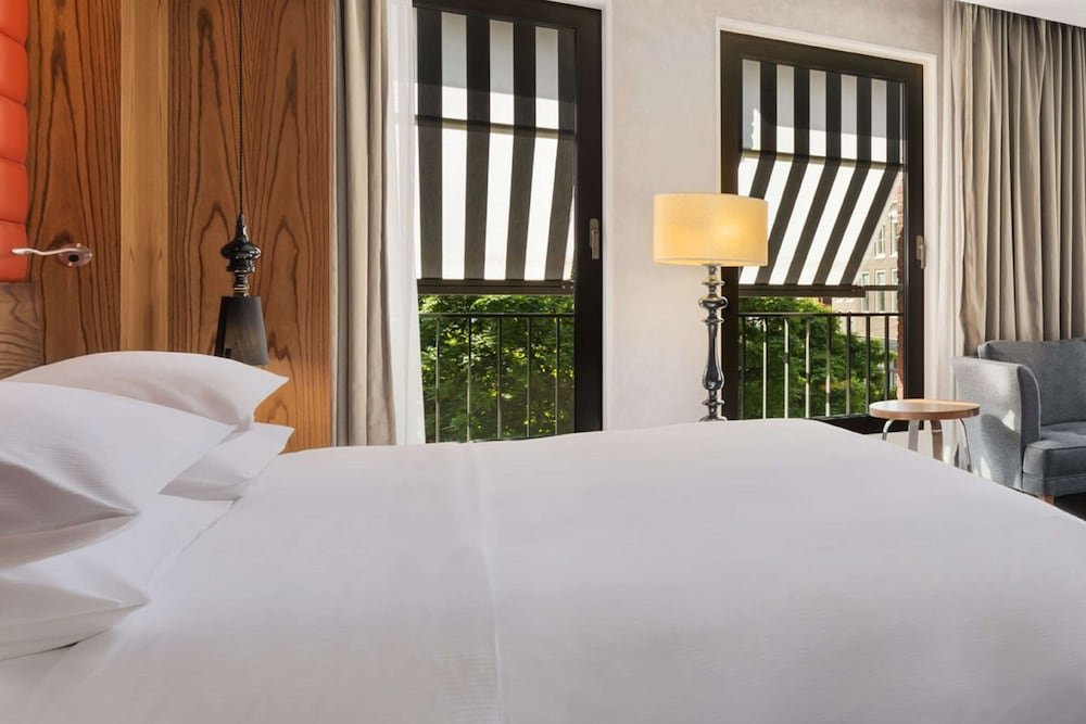 Фото Hilton The Hague