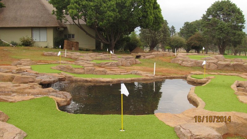 Фото Gooderson Monks Cowl Golf Resort