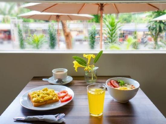 Фото LeGreen Suite Tondano