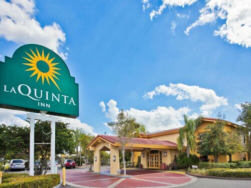 Гостиница La Quinta Inn by Wyndham Tampa Bay Airport в Тампе