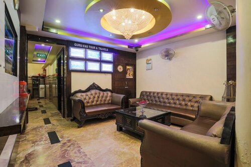 Hotel Guruvas Inn