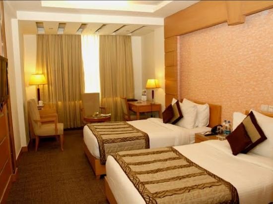Фото Comfort Inn Saffron Kiran