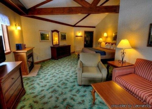 Гостиница Quality Inn on Lake Placid