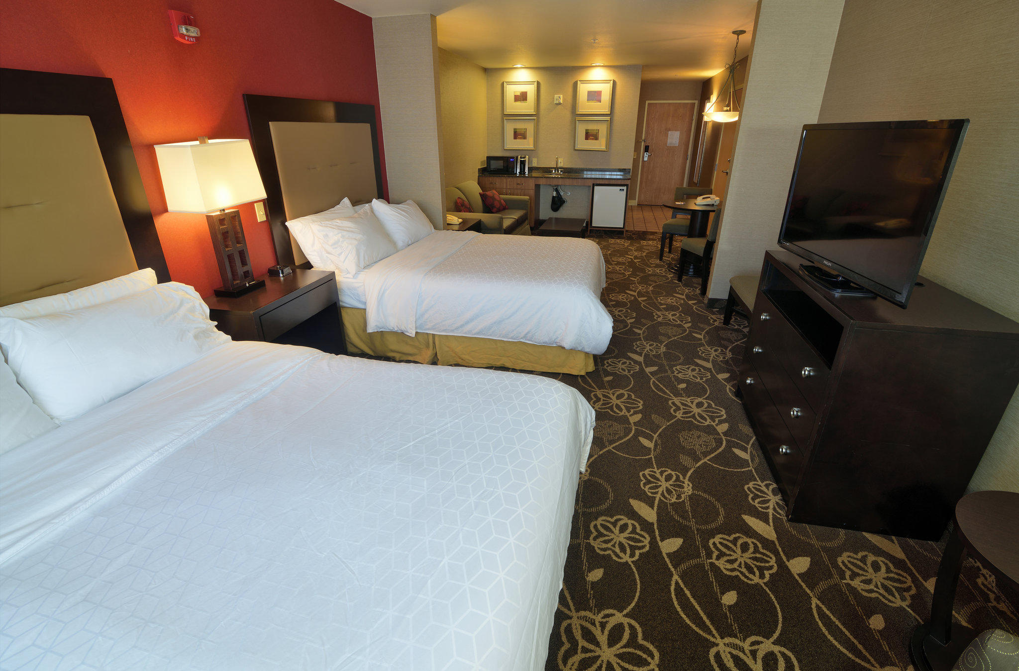 Фото Holiday Inn Express Hotel & Suites Idaho Falls, an Ihg Hotel