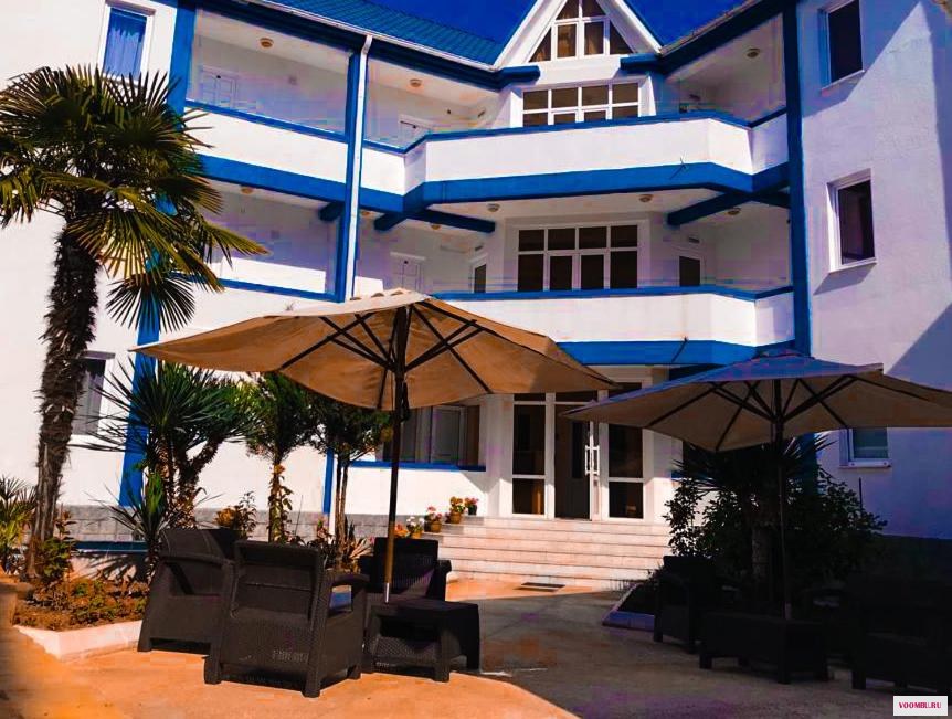 Фото отеля 1