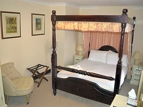 Фото The Pilgrims Hotel