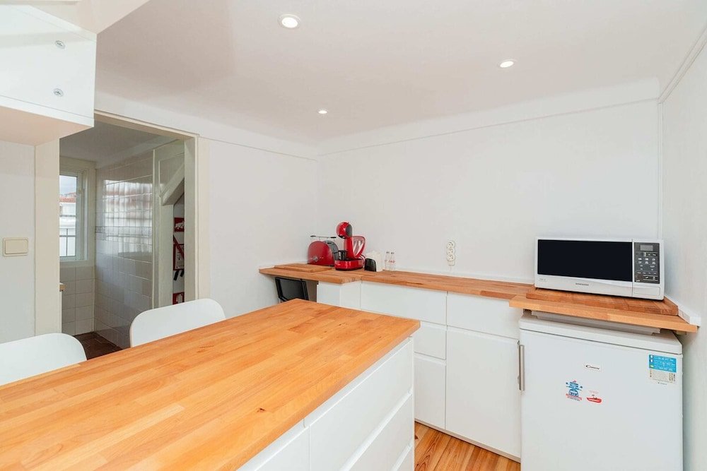 Фото Attic Apartment With Balcony in Bairro Alto