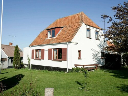 Жильё посуточно Spacious Apartment in Allinge Denmark near Sea