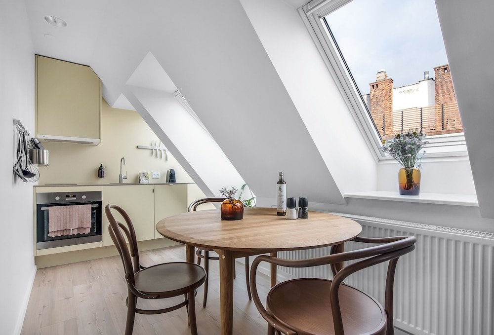 Фото Apēron Apartment Hotel