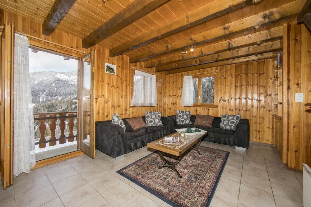 Фото Chalet La Caleche