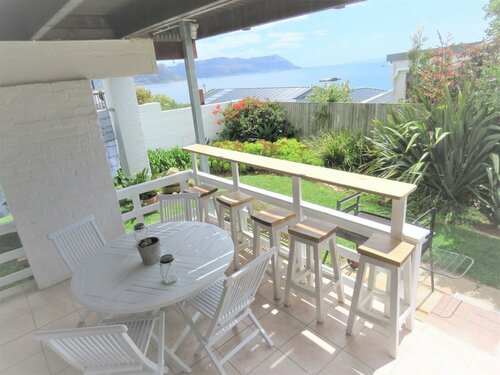 Гостиница Penguins View Guesthouse в Кейптауне