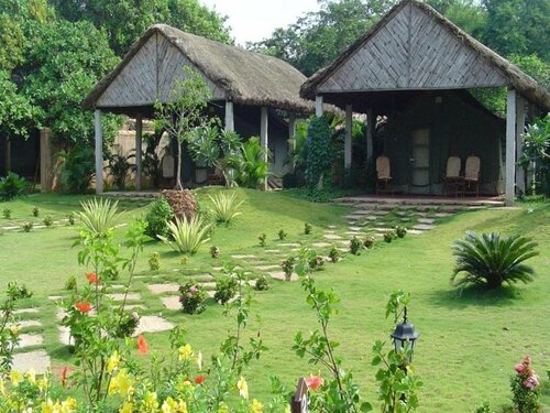 Внешний вид отеля Sai Vishram Beach Resort Byndoor в Домбе, фото 1