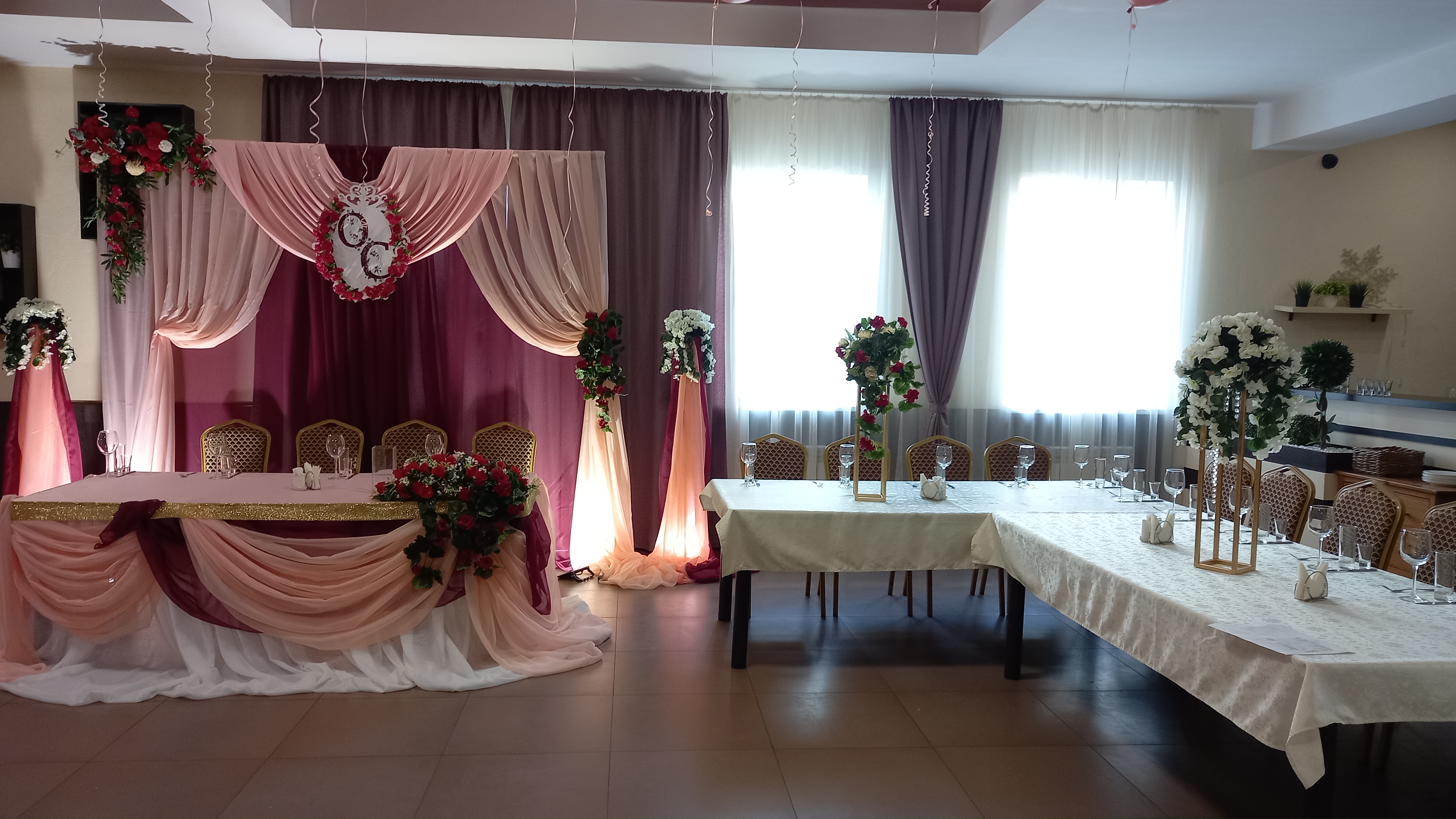 Фото Атмосфера