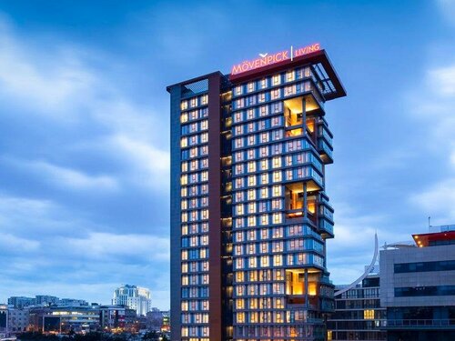 Гостиница Movenpick Living Istanbul в Багджиларе