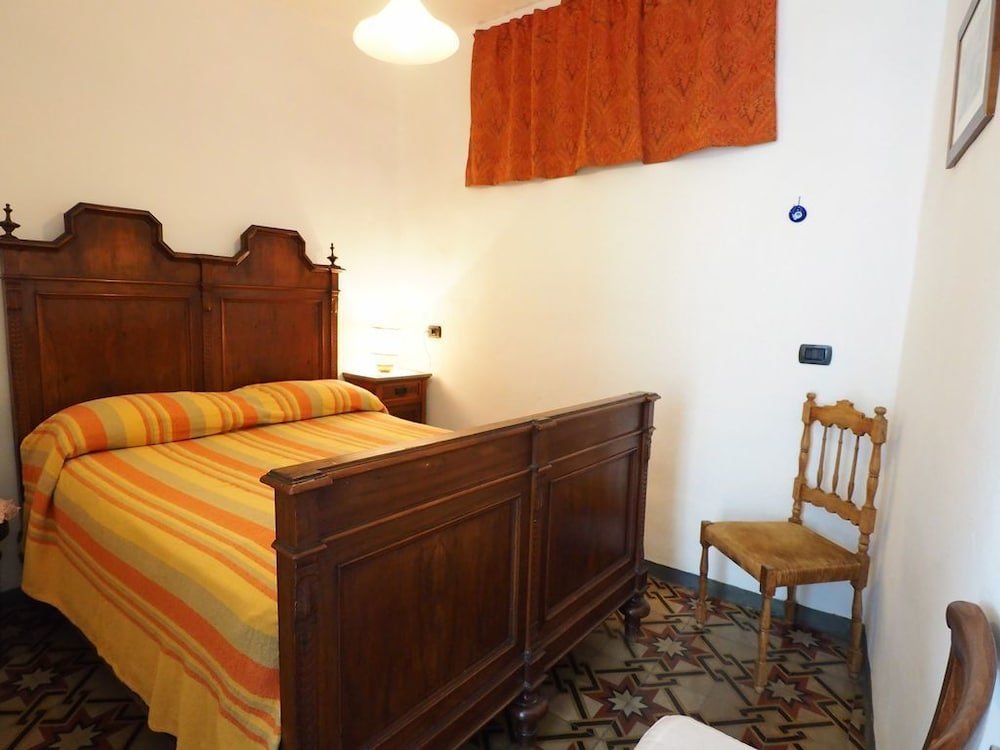 Фото VIA Del Santo