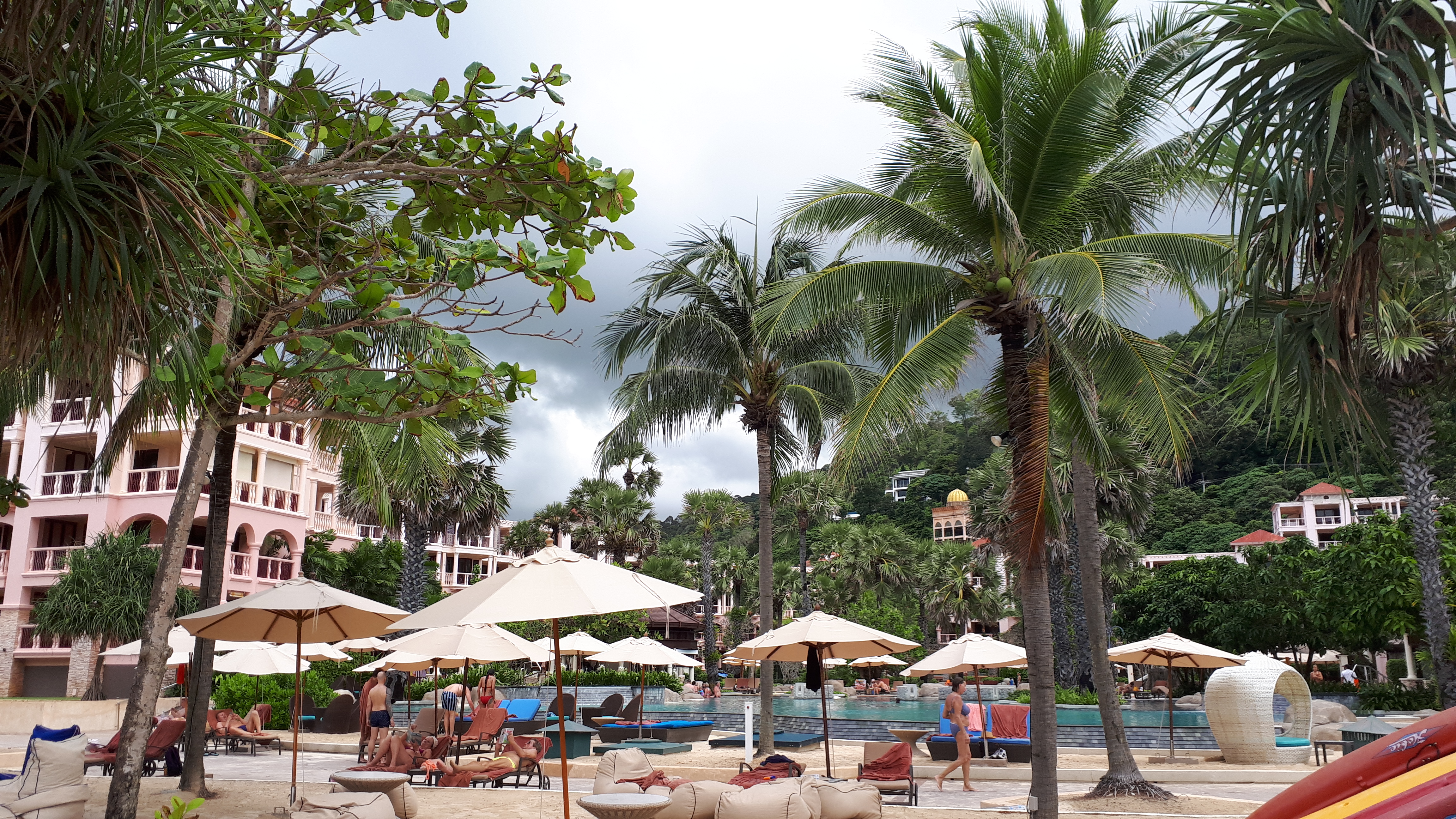 Фото Centara Grand Beach Resort Phuket