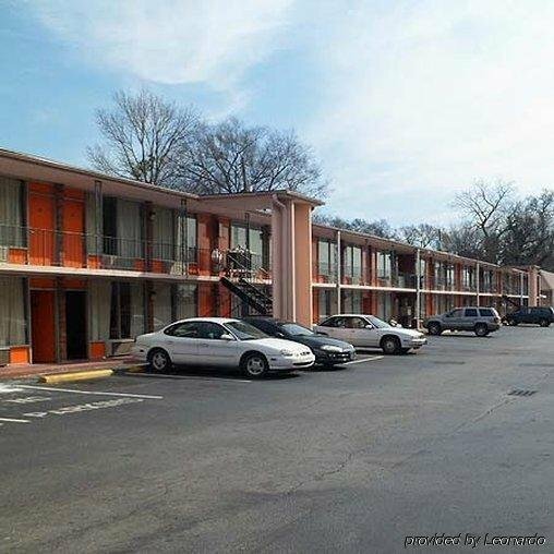 Hotel College Inn Spartanburg, State of South Carolina, photo