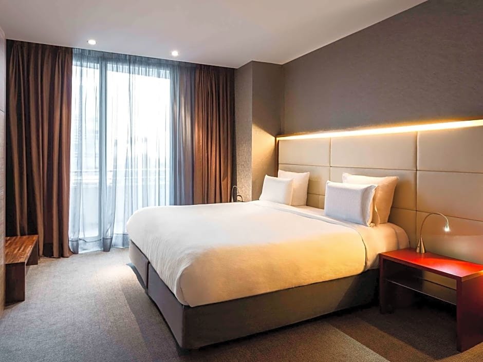 Фото Sofitel Barcelona Skipper