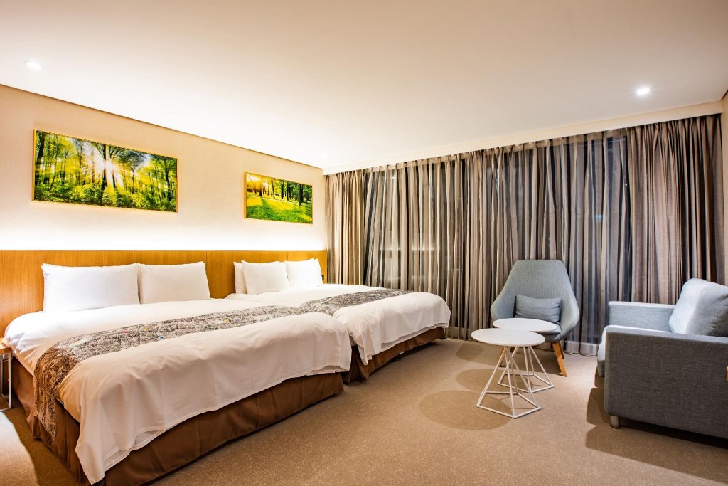 Фото Hotel Discover