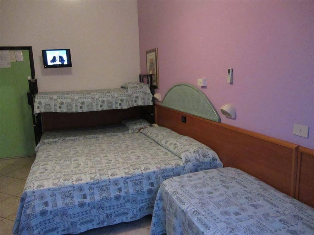 Фото Hotel Diamond