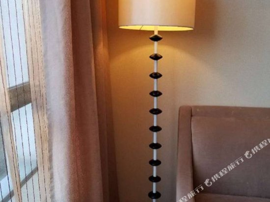 Фото Yuexiu Hotel Guangzhou, Curio Collection by Hilton